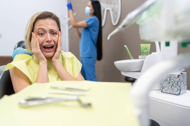 Best Emergency Broken Tooth Repair in Sacred Heart University, CT
